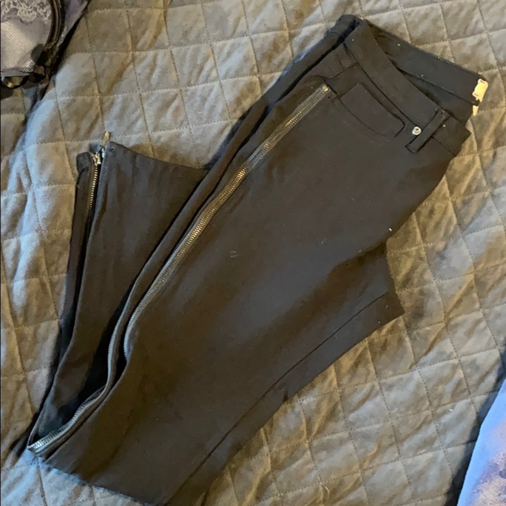 Dittos Midnight Black Skinny Pants with Zipper Accents
